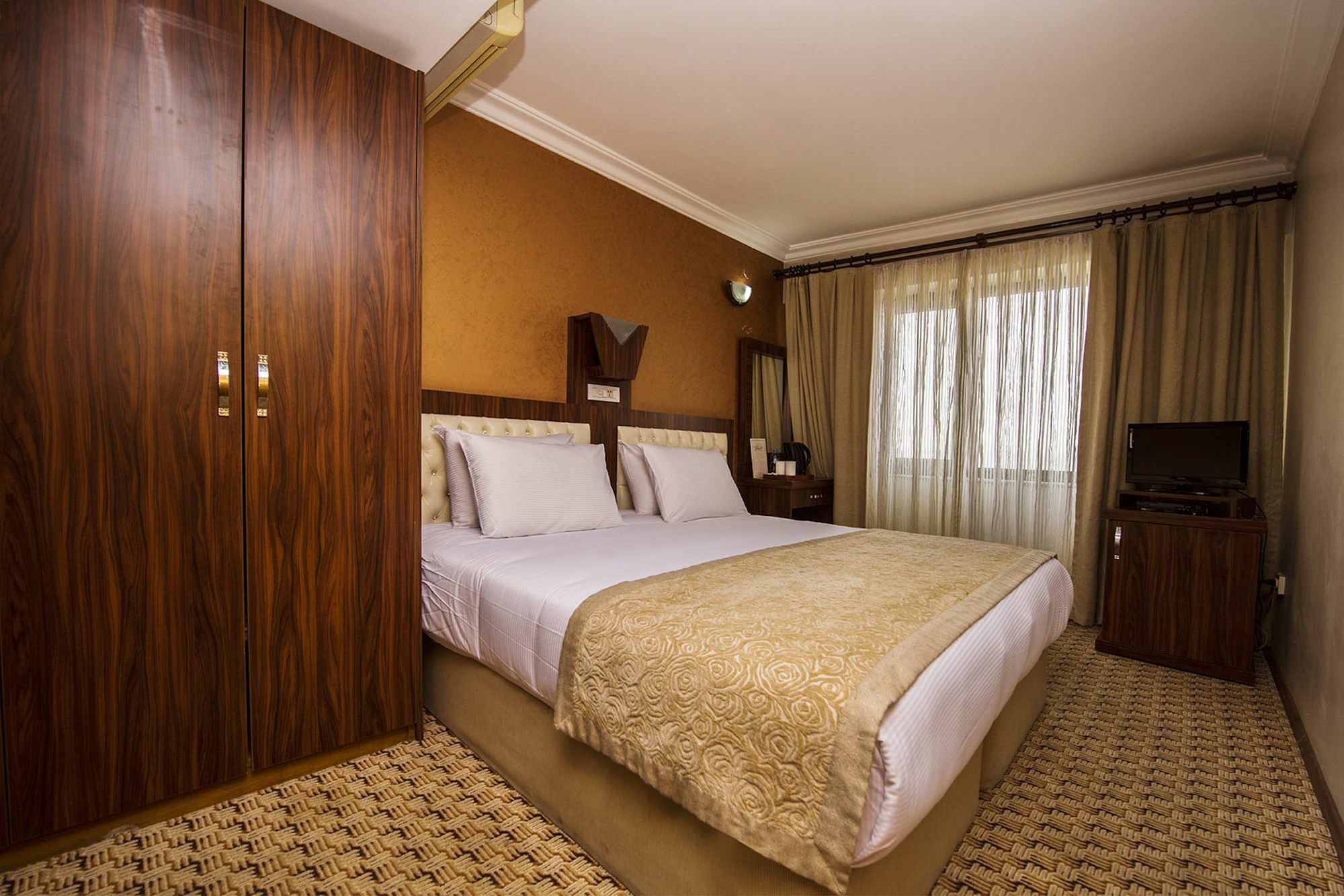 Elan Hotel Istanbul Pera Екстер'єр фото